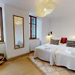 Apartament Sous Les Tilleuls Parking Hypercentre 4-6 Personnes *